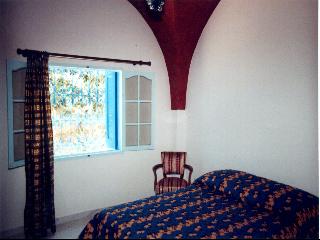 bedroom/chambre a coucher