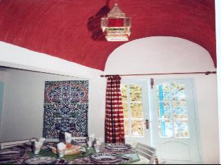 dining room /salle a manger