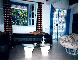 LIVING ROOM/SALON